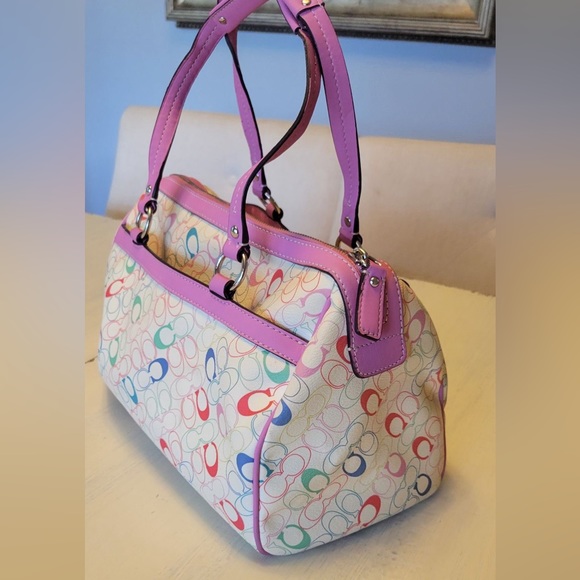 Coach Multicolored Chelsea Bag. $150 - Picture 4 of 5